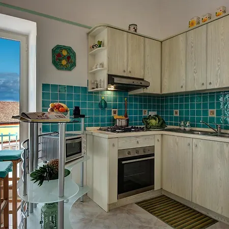 Дом отдыха Domus Smeraldo Terrace And Sea View Amalfi Coast *